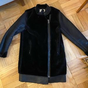 Zara faux fur jacket. Size small